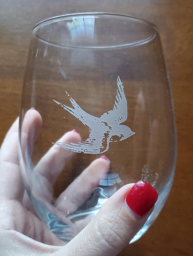 Barn Swallow Wine Glass